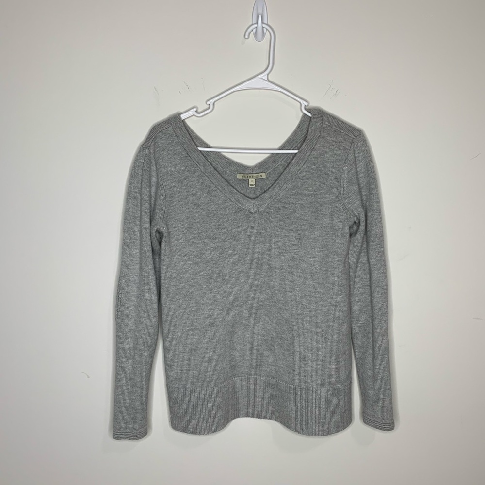 BN5 41 Hawthorn Light Gray V-Neck Sweater Classic Minimalist Wool Blend Small - Picture 5 of 8
